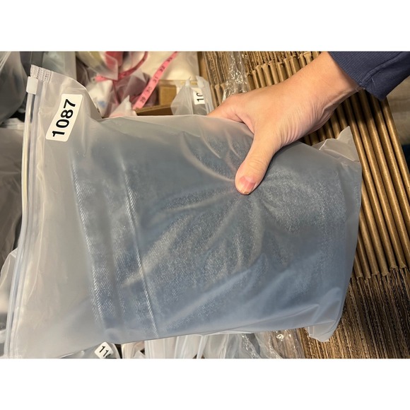 Lizwear Womens Medium Wash High Rise Straight Leg Denim Jeans Size 10 - Picture 6 of 6